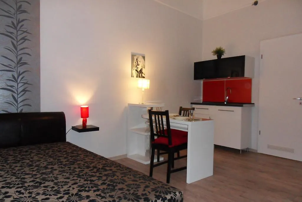 *** בית הארחה בודפשט Studio 4U הונגריה